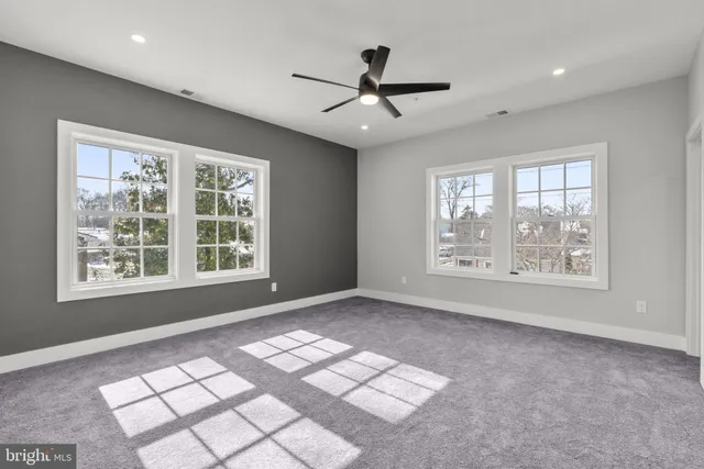 $799,000 | 301 Oakwood Road, Edgewater, MD 21037