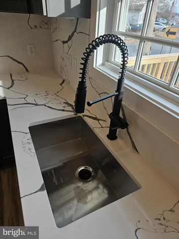 $799,000 | 301 Oakwood Road, Edgewater, MD 21037