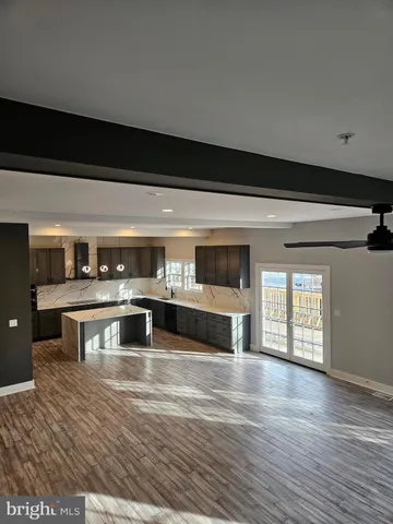 $799,000 | 301 Oakwood Road, Edgewater, MD 21037