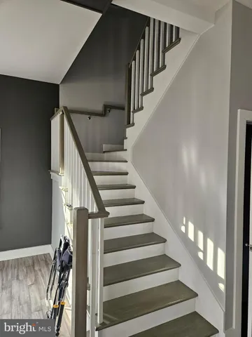 $799,000 | 301 Oakwood Road, Edgewater, MD 21037