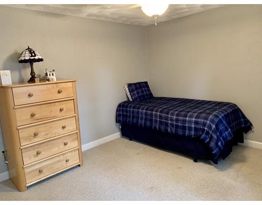 7 Drummond Road Stoneham, MA 02180 - Photo 14 of 24 Gallery Image 14
