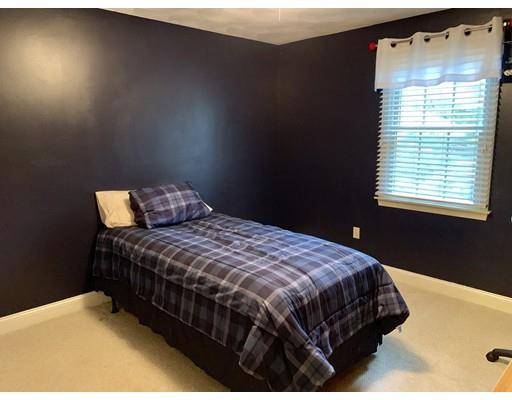 7 Drummond Road Stoneham, MA 02180 - Photo 15 of 24 Gallery Image 15