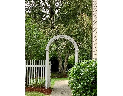 7 Drummond Road Stoneham, MA 02180 - Photo 19 of 24 Gallery Image 19