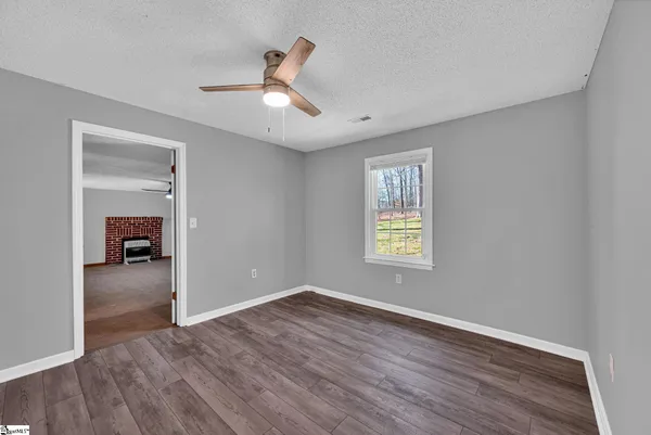 $475,000 | 609 Robinson Bridge Road, Central, SC 29630