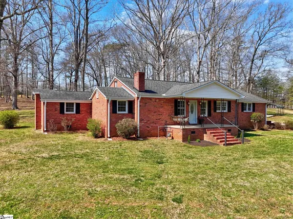 $475,000 | 609 Robinson Bridge Road, Central, SC 29630