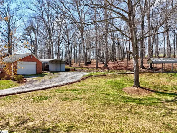 $475,000 | 609 Robinson Bridge Road, Central, SC 29630