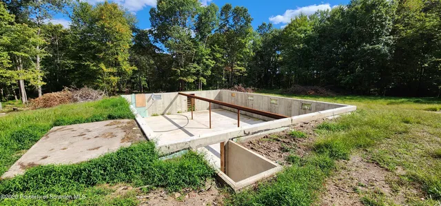 $540,000 | 42 Long Ln Falls, Falls, PA 18615