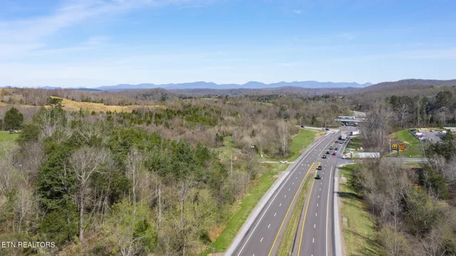 $5,950,000 | 9011 Highway 321, Lenoir City, TN 37771