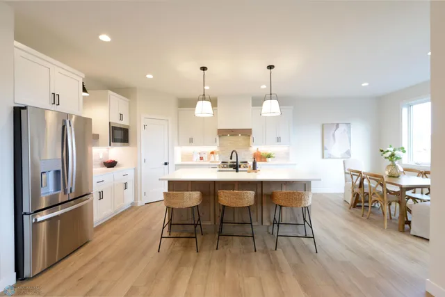 $599,900 | 2665 69th Avenue South, Fargo, ND 58104