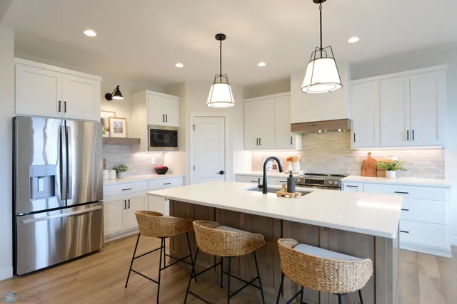 $599,900 | 2665 69th Avenue South, Fargo, ND 58104