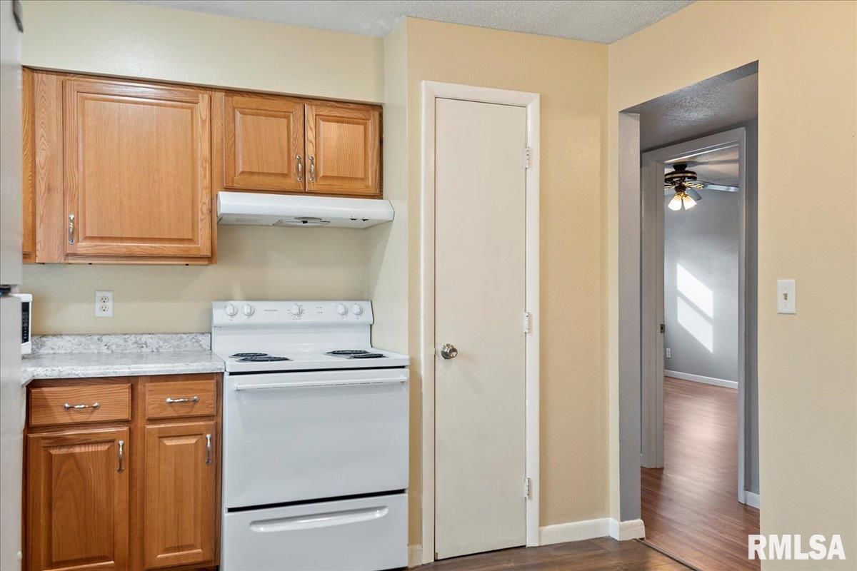 2906 Taylor Avenue, Unit 22 Springfield, IL 62703 - Photo 17 of 33