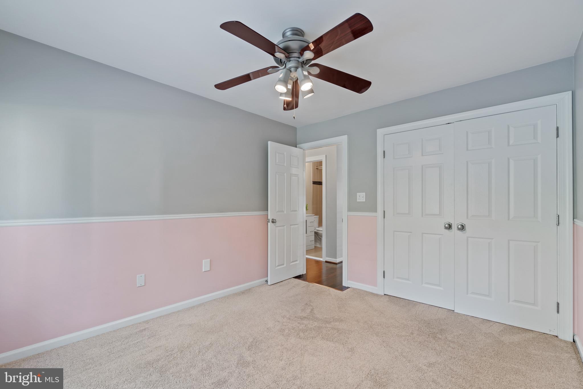 11246 Handlebar Road Reston, VA 20191 - Photo 17 of 34