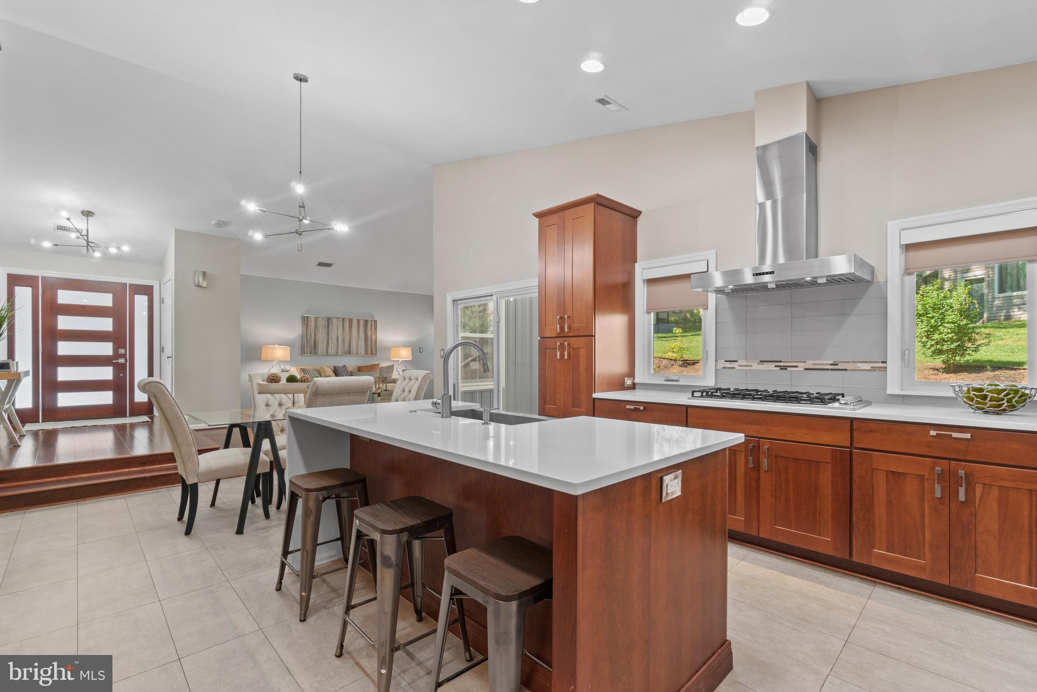 11246 Handlebar Road Reston, VA 20191 - Photo 4 of 34 Chef's Kitchen