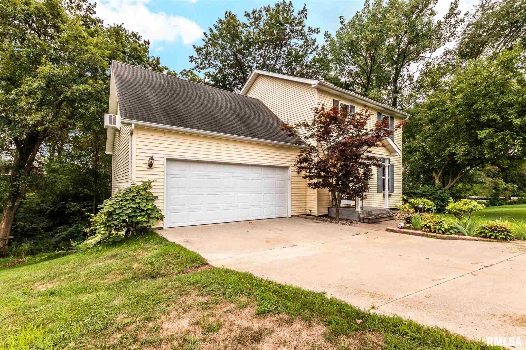 10514 Sir Ector Court Mapleton, IL 61547 - Photo 2 of 29 Gallery Image 2