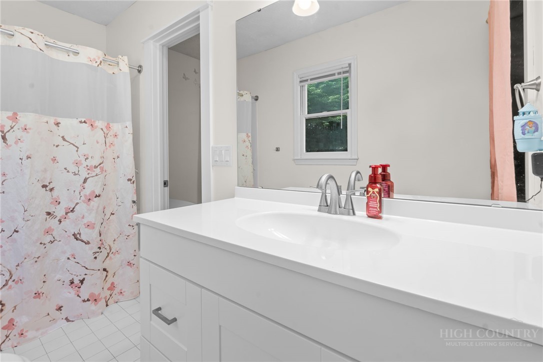 278 Poplar Summit Road Boone, NC 28607 - Photo 14 of 41