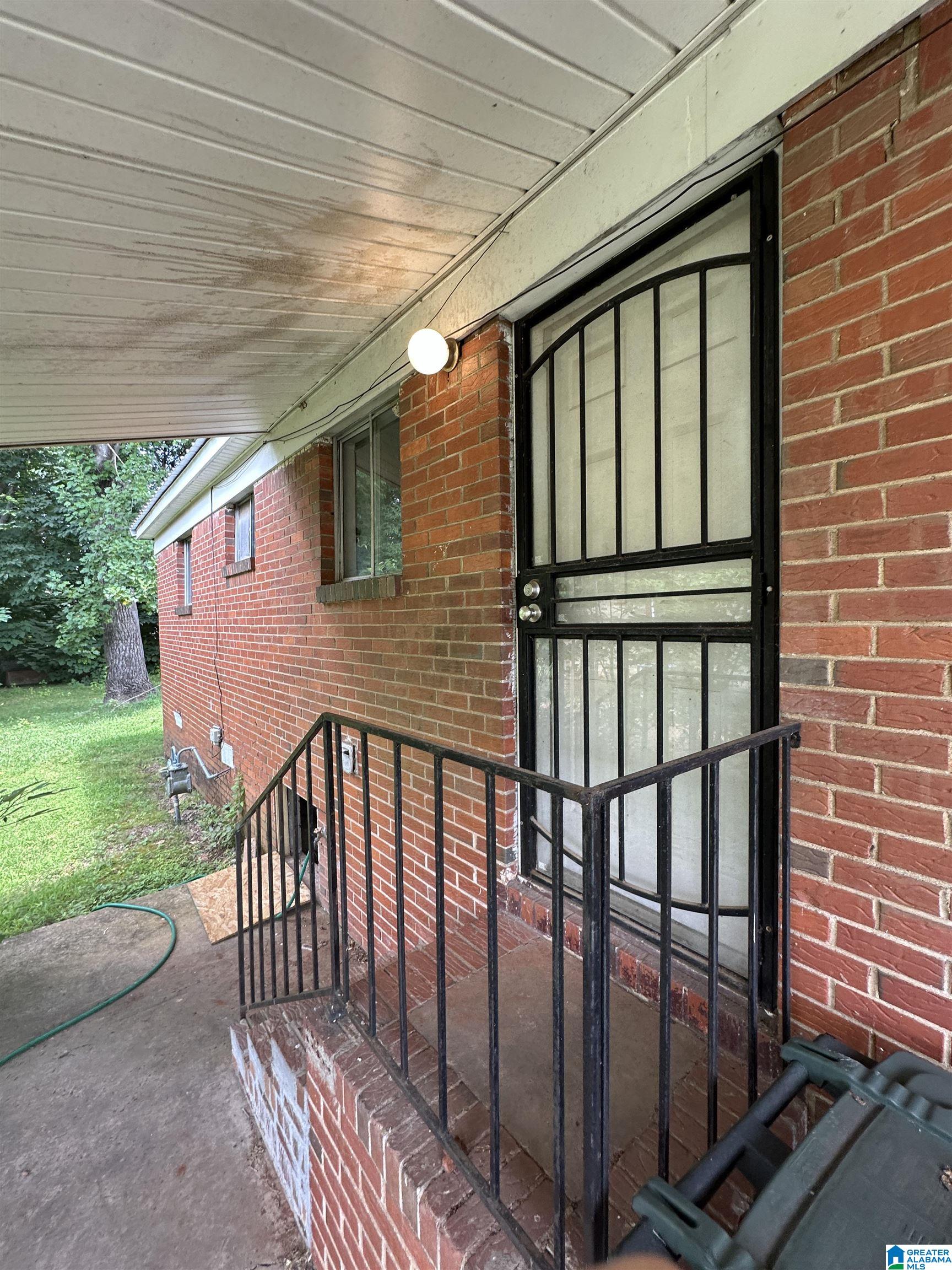 1657 Southwest 18th Way Birmingham, AL 35211 - Photo 6 of 13