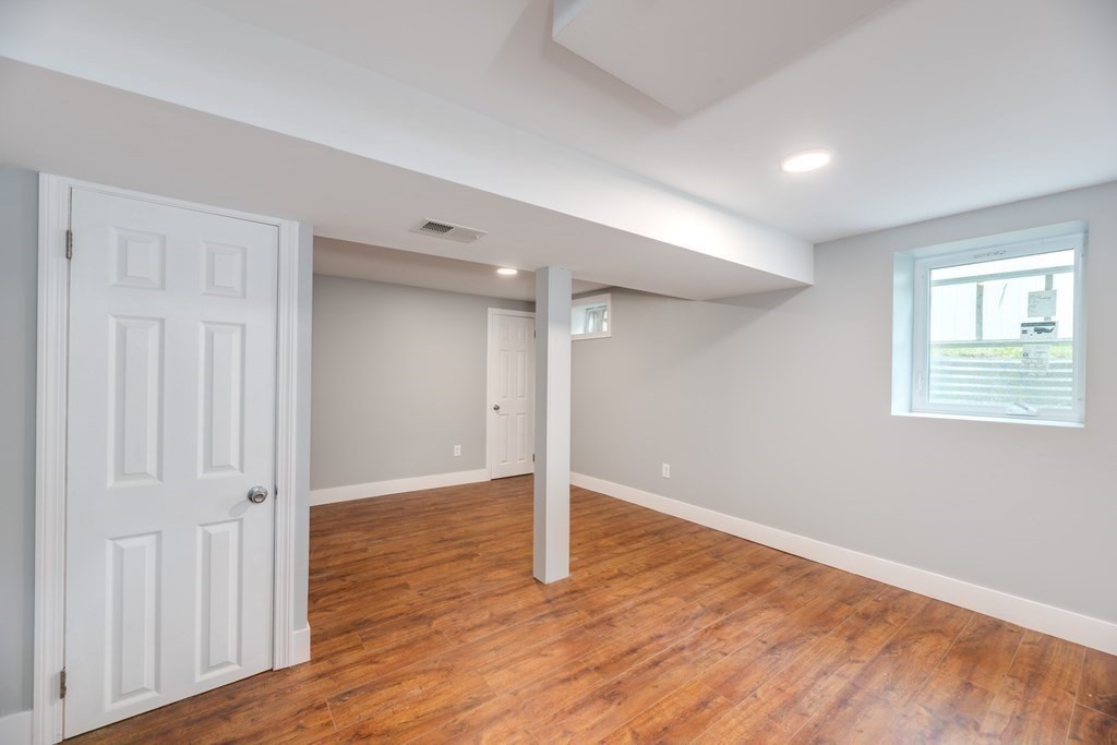 29 Longview Way Peabody, MA 01960 - Photo 13 of 21