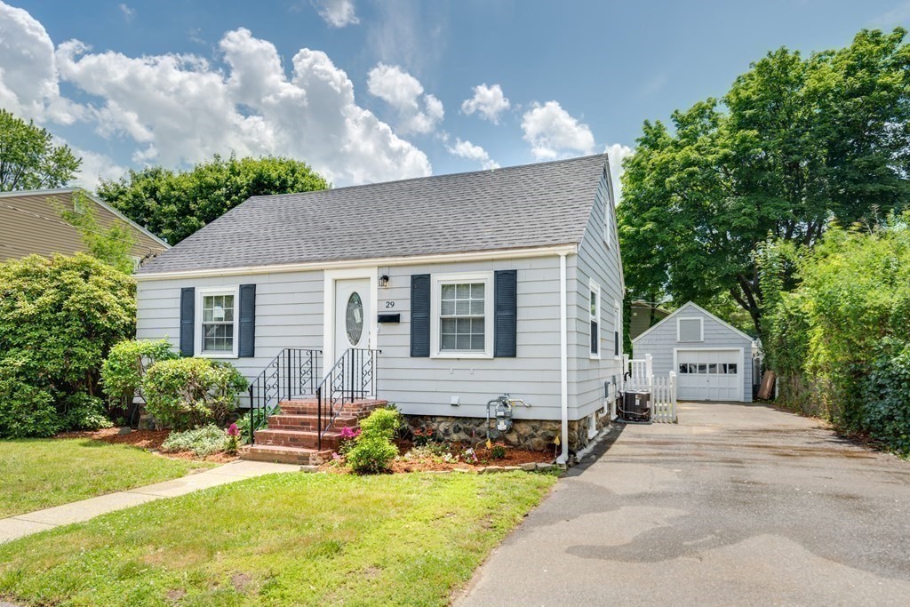 29 Longview Way Peabody, MA 01960 - Photo 2 of 21