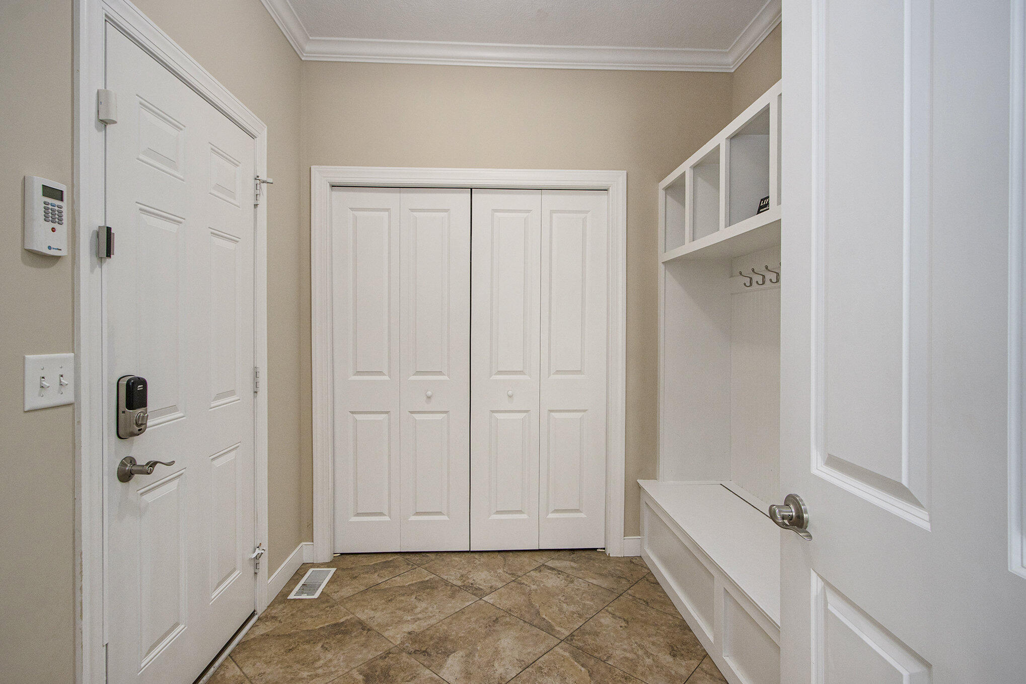 7316 Laso Ridge Drive Kalamazoo, MI 49009 - Photo 5 of 38 006_7316laso_46