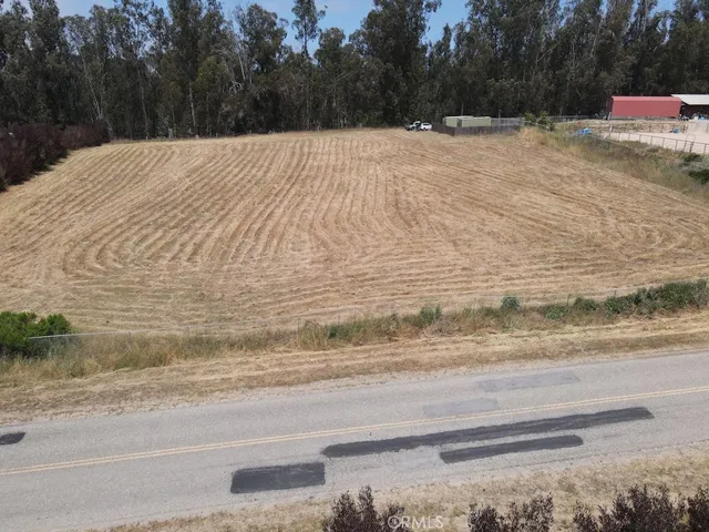 a view of a lake with outdoor space