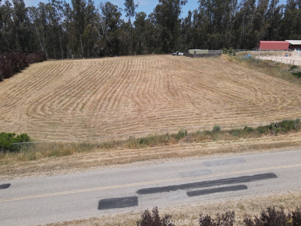 1060 Dawn Road Nipomo, CA 93444 - Photo 5 of 14 a view of basketball court