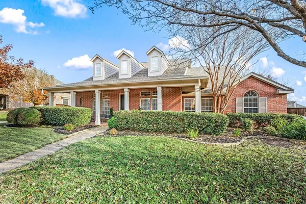 $595,000 | 12316 Silver Maple Drive, Fort Worth, TX 76244