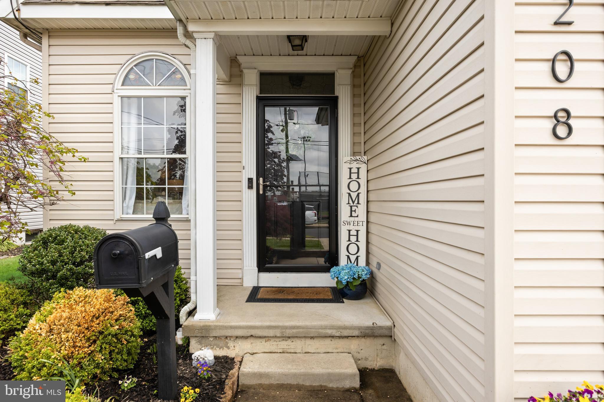 208 Hooker Street Riverside, NJ 08075 - Photo 4 of 36