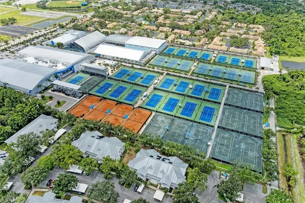 $4,300 | 3605 54th Drive West, Unit 101, Bradenton, FL 34210