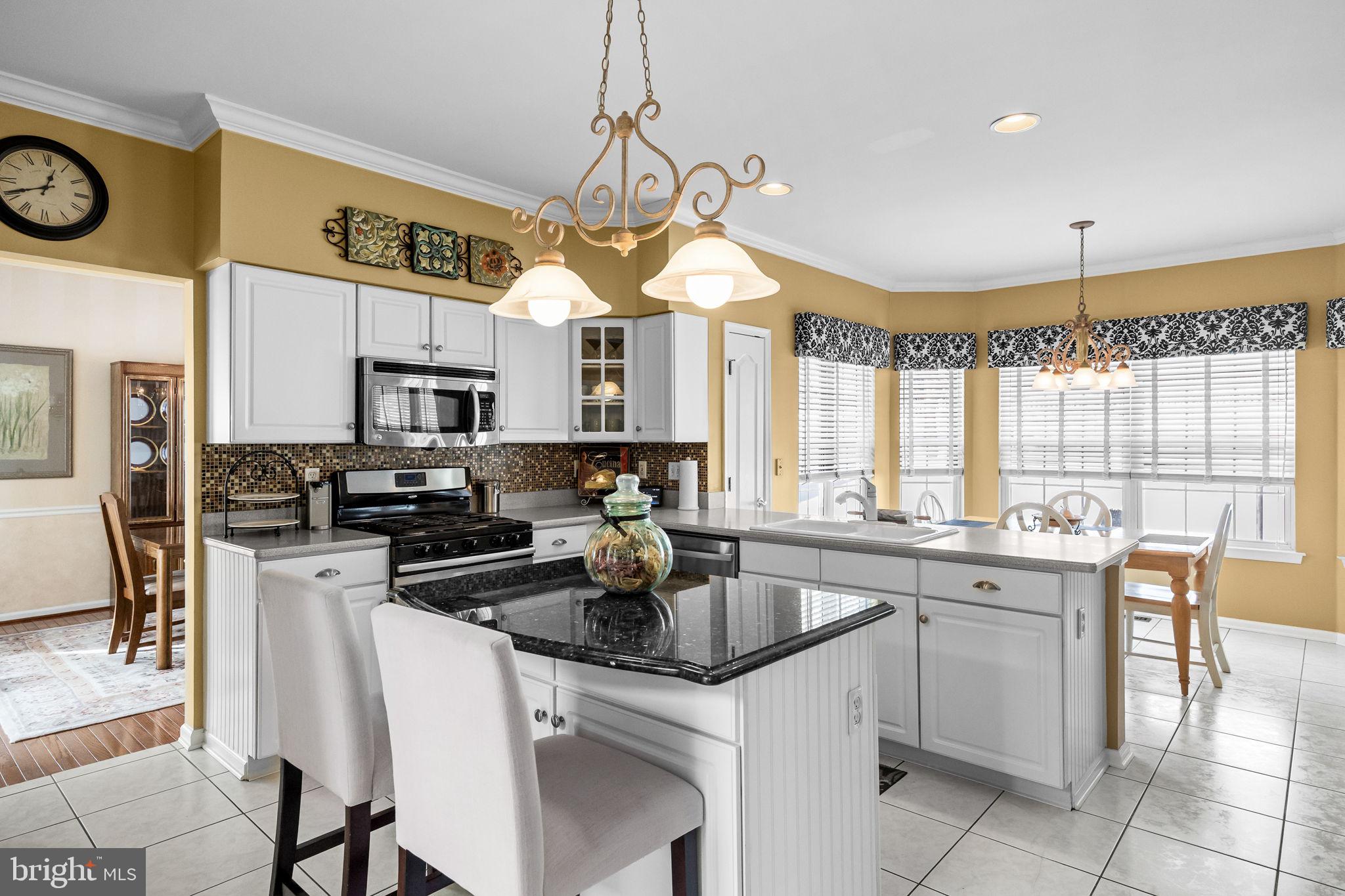 6 Whitby Court Lumberton, NJ 08048 - Photo 11 of 47 Eat-in Kitchen