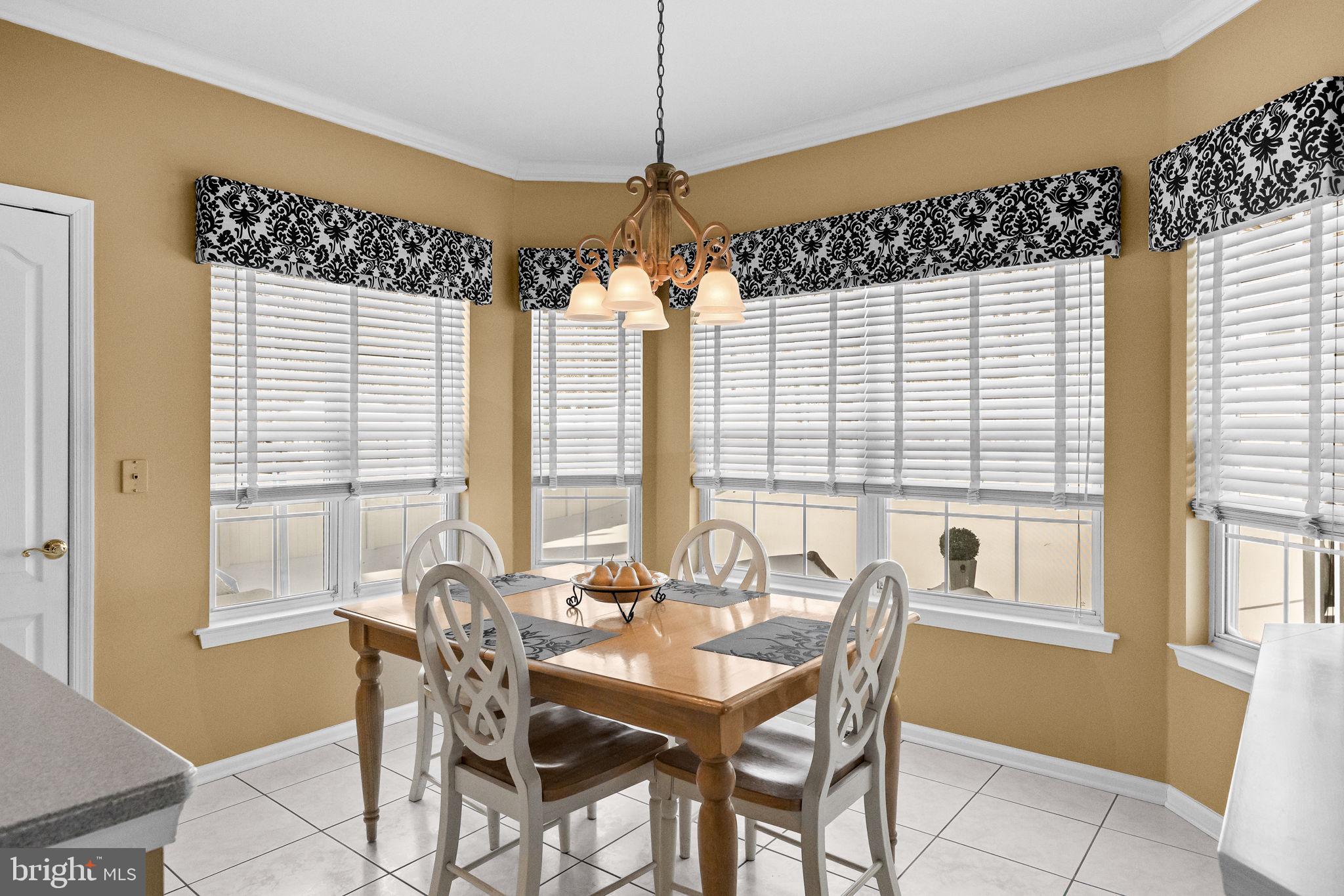 6 Whitby Court Lumberton, NJ 08048 - Photo 12 of 47 Breakfast Nook
