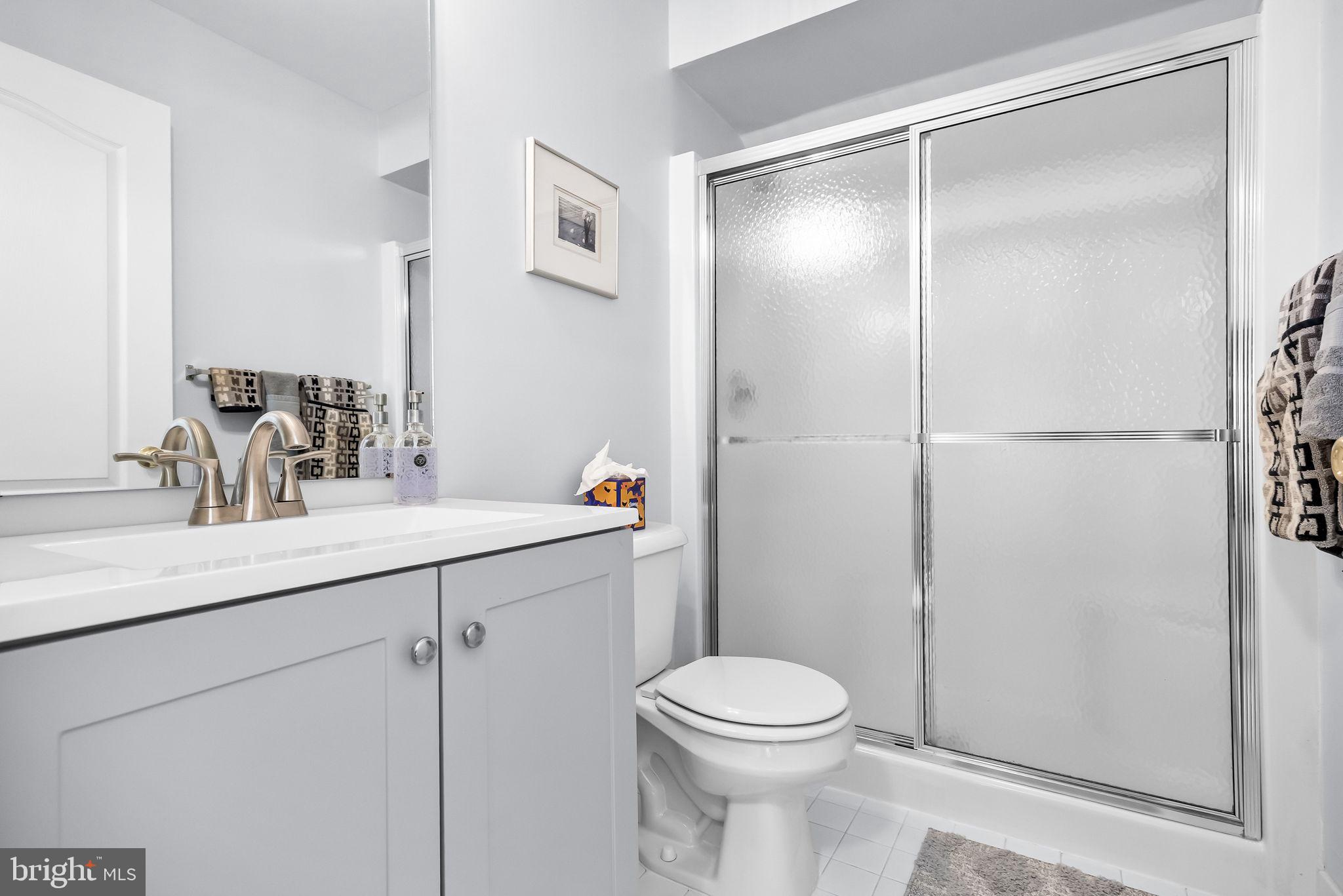 6 Whitby Court Lumberton, NJ 08048 - Photo 30 of 47 2nd Floor Full Bathroom