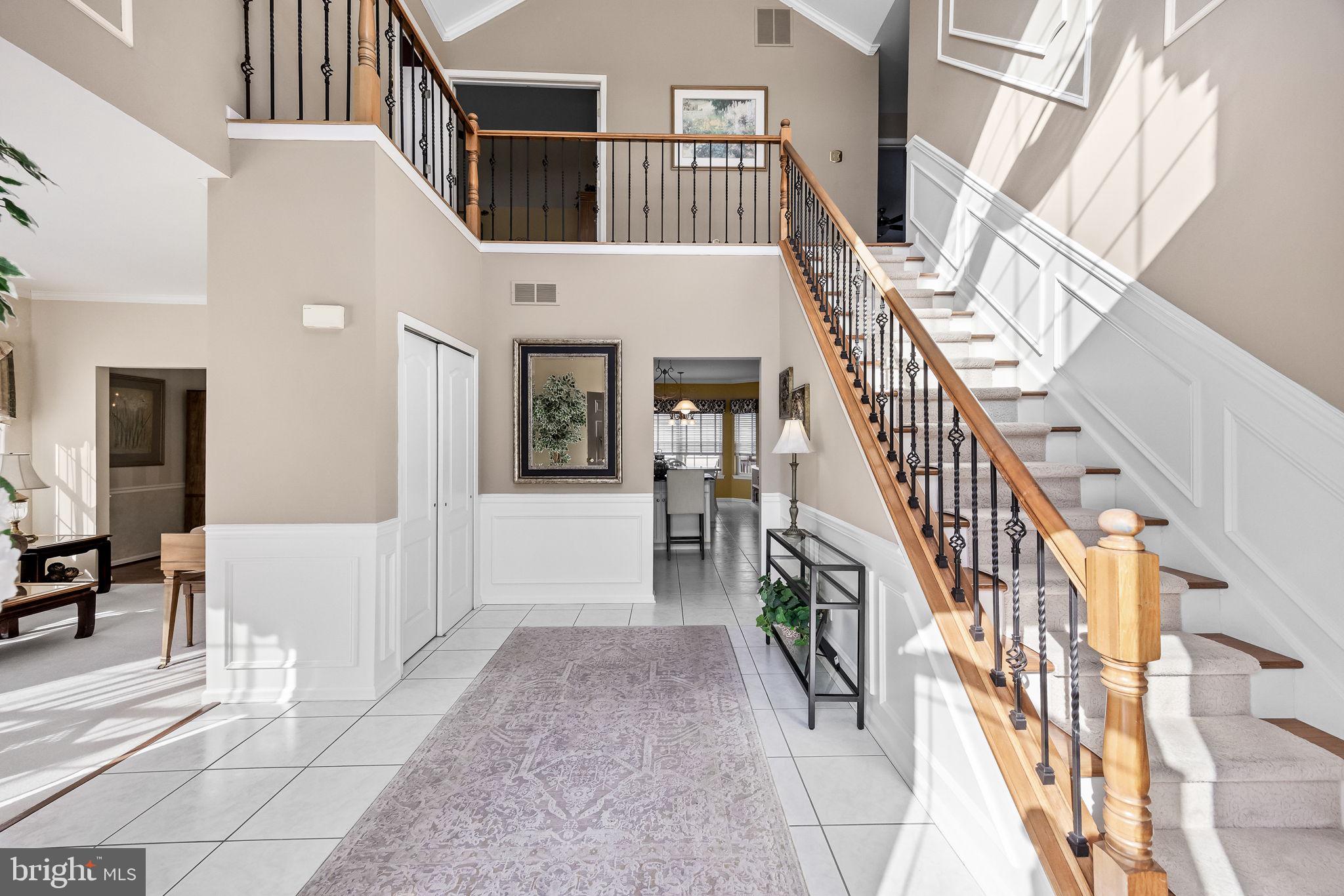 6 Whitby Court Lumberton, NJ 08048 - Photo 5 of 47 Grand Foyer