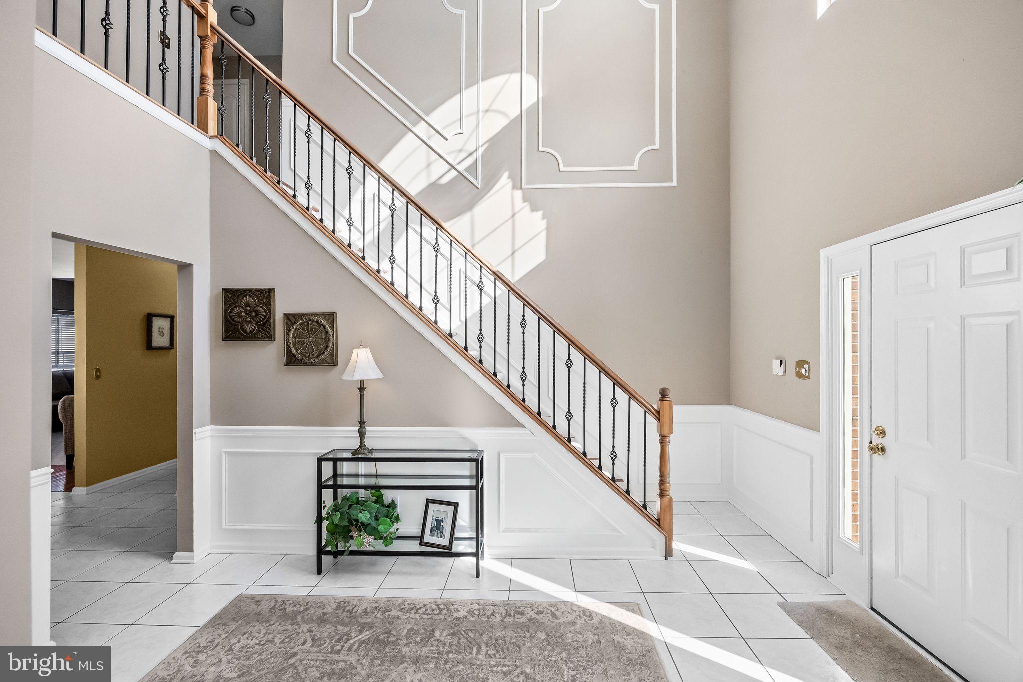 6 Whitby Court Lumberton, NJ 08048 - Photo 7 of 47 Grand Foyer