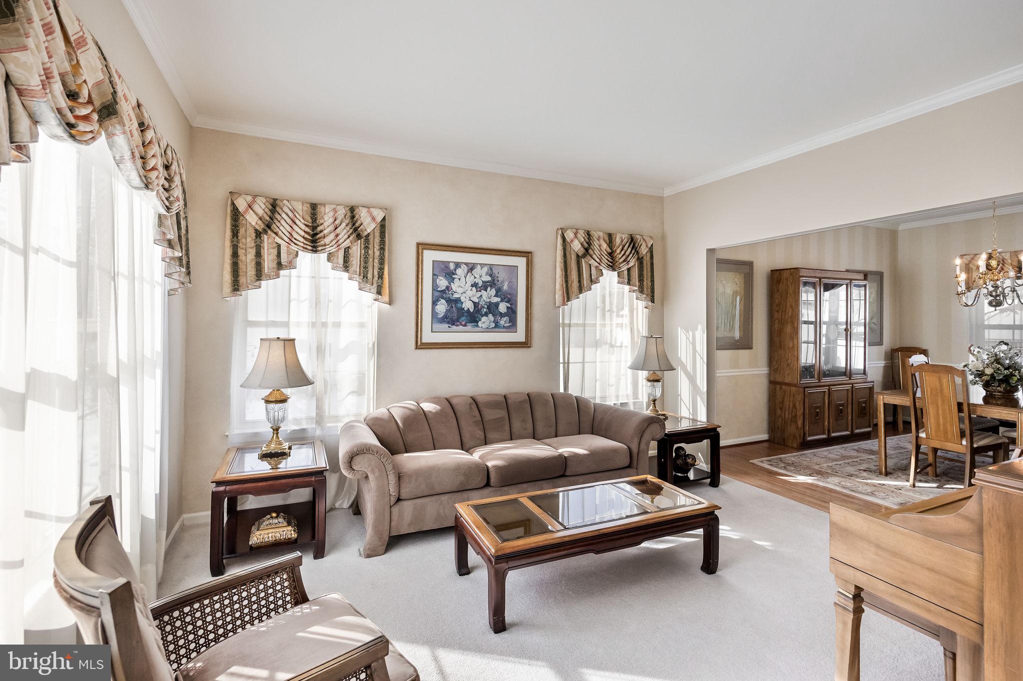 6 Whitby Court Lumberton, NJ 08048 - Photo 8 of 47 Living Room