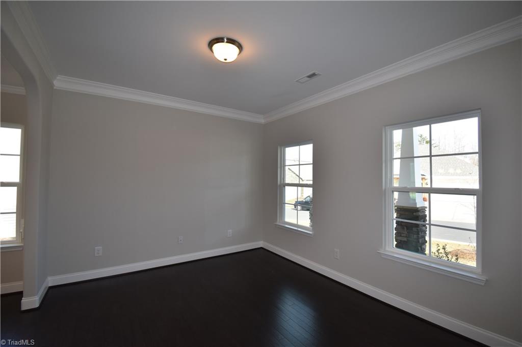 5417 Holbein Gate Road Walkertown, NC 27051 - Photo 6 of 30 Gallery Image 6