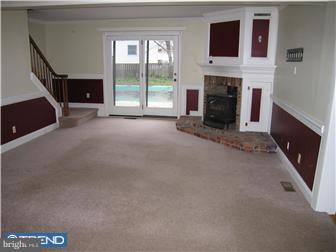 33 Endicott Road Hamilton, NJ 08690 - Photo 2 of 12