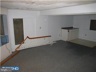 33 Endicott Road Hamilton, NJ 08690 - Photo 9 of 12