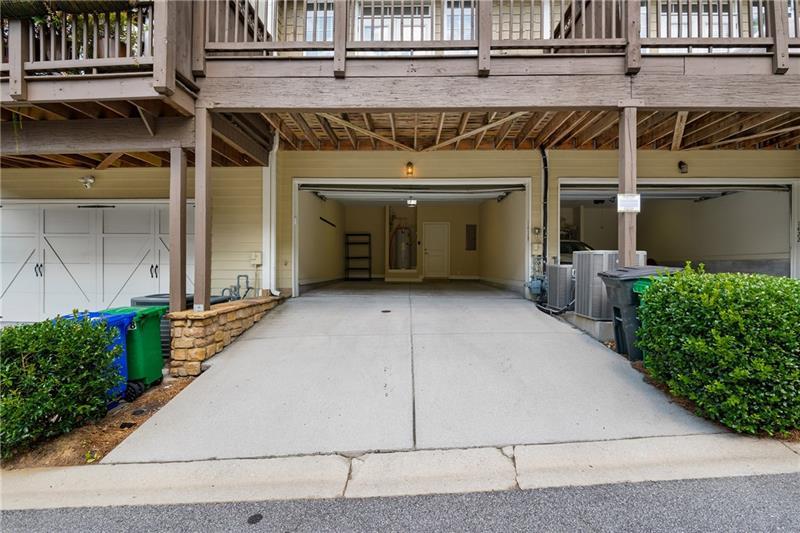 1420 Briarhaven Trail Atlanta, GA 30319 - Photo 27 of 29 a view of a garage