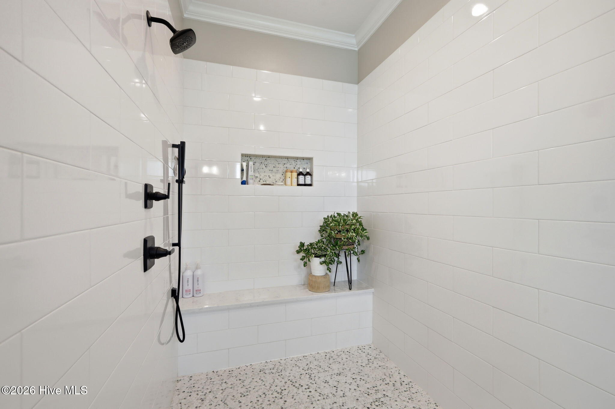 135 Gallants Point Road Beaufort, NC 28516 - Photo 23 of 68 Principal Bathroom Shower