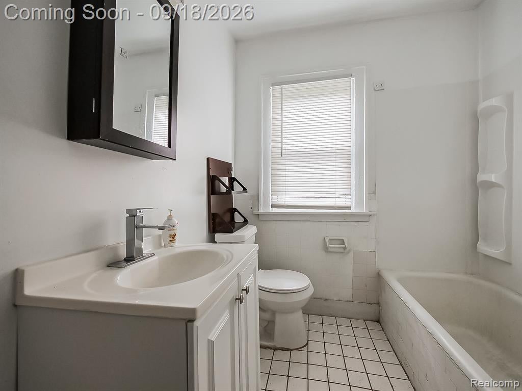 12778 Meyers Road Detroit, MI 48227 - Photo 9 of 26 Gallery Image 9