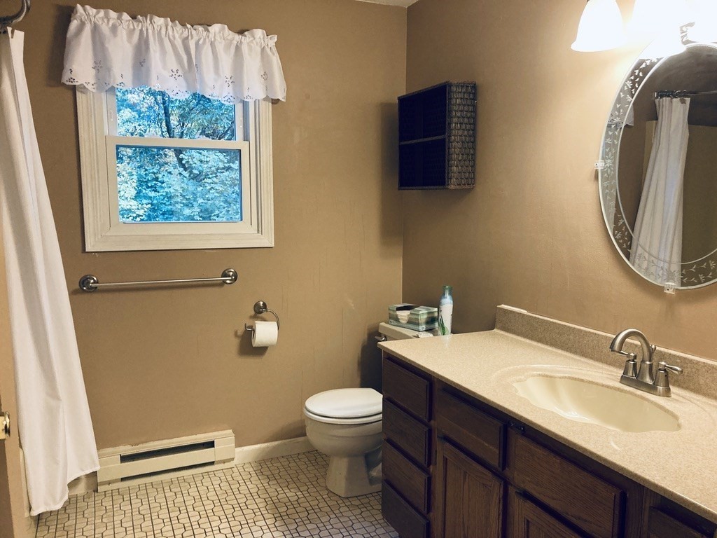 192 Hillside Road Southbridge, MA 01550 - Photo 15 of 19 Gallery Image 15