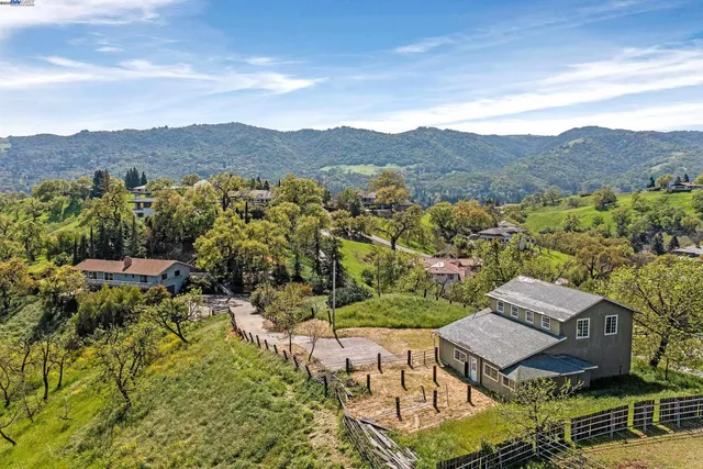 $1,650,000 | El Pintado, Danville, CA 94526