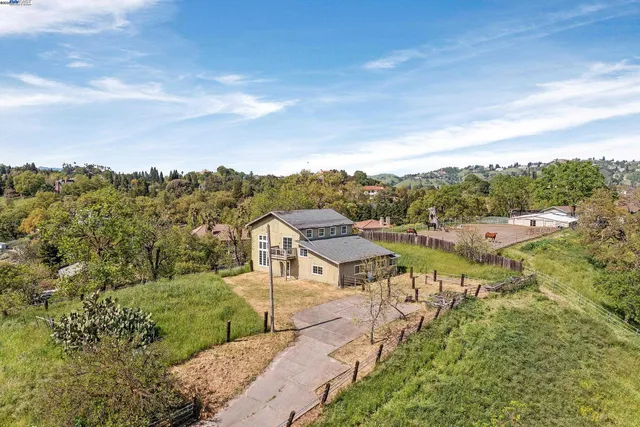 $1,650,000 | El Pintado, Danville, CA 94526