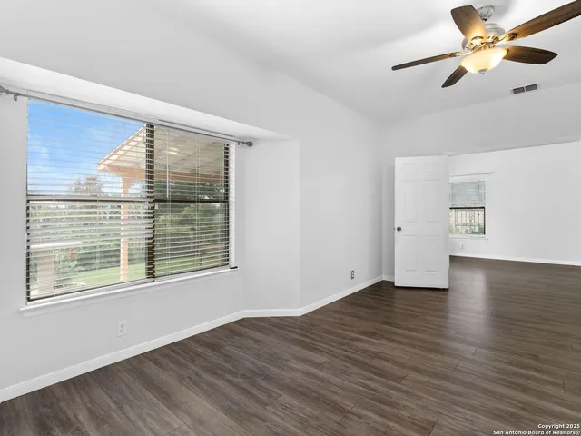 $297,000 | 5430 Vista Court, San Antonio, TX 78247