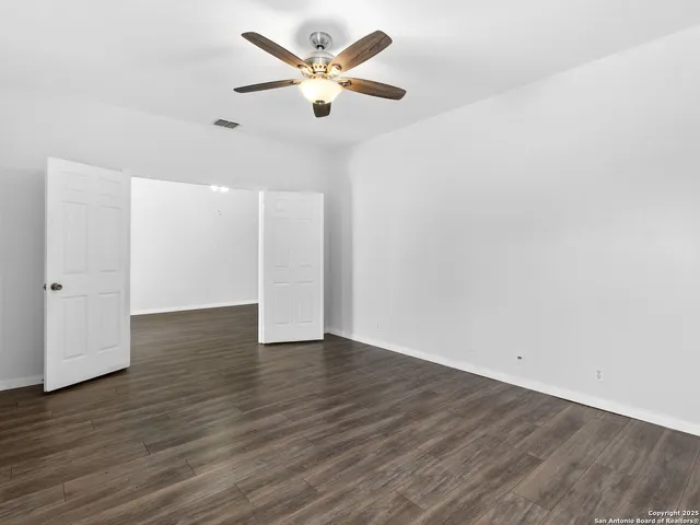 $297,000 | 5430 Vista Court, San Antonio, TX 78247