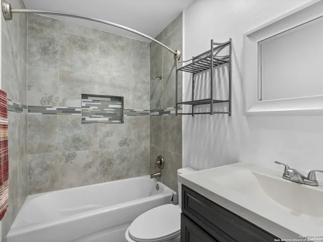 $297,000 | 5430 Vista Court, San Antonio, TX 78247