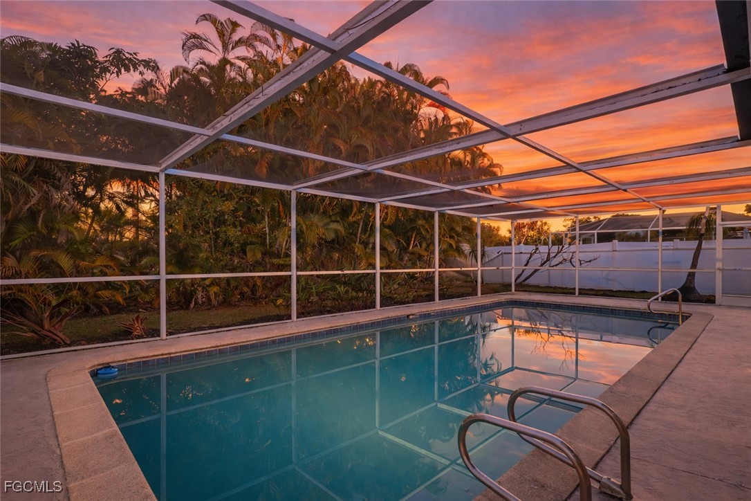 1653 South Fountainhead Road Fort Myers, FL 33919 - Photo 4 of 25