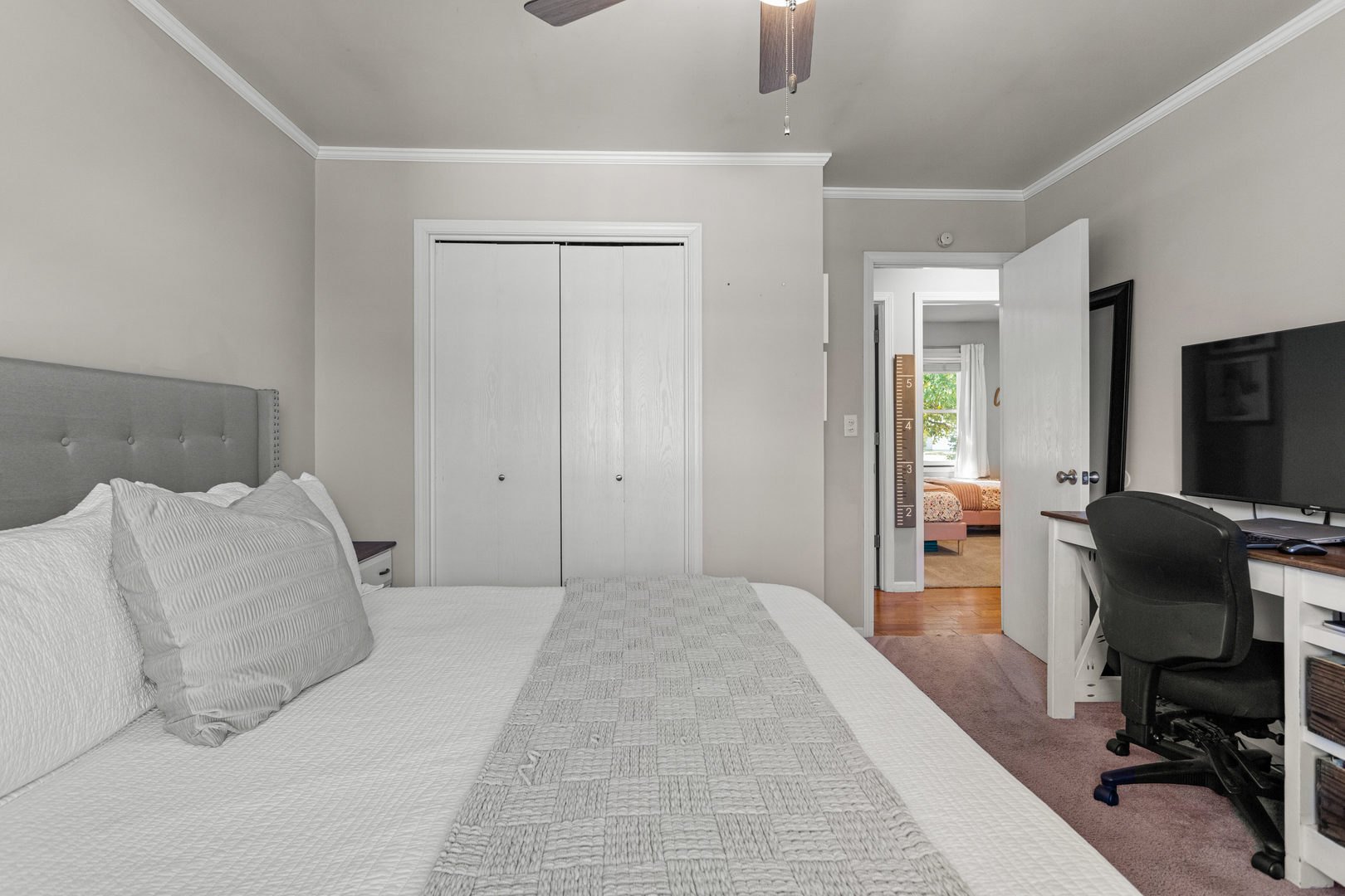 2116 Robin Road Mahomet, IL 61853 - Photo 17 of 27 a bedroom with a bed and a chair