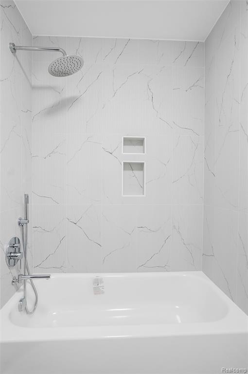 31130 Lahser Road Beverly Hills, MI 48025 - Photo 34 of 50