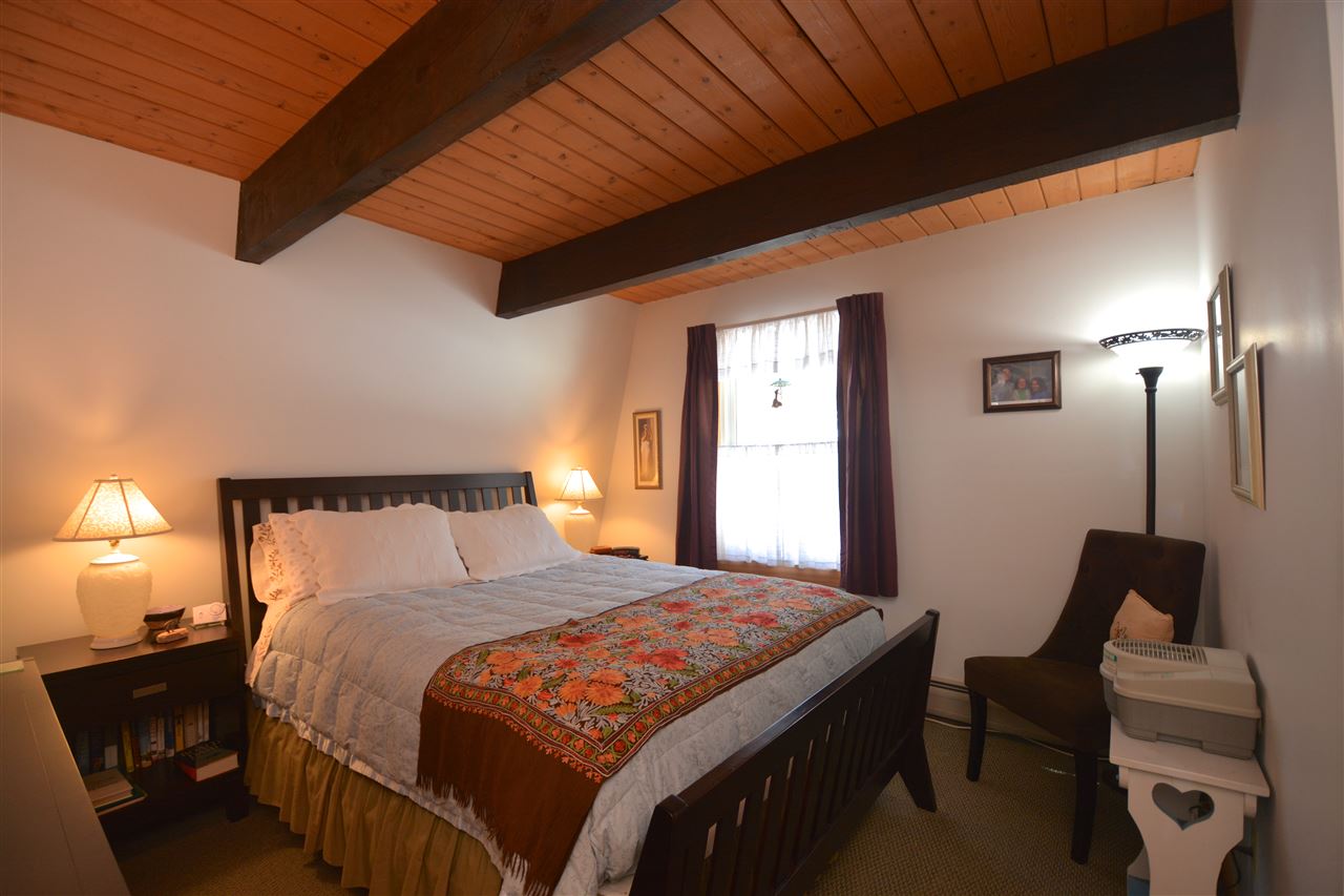 379 Sugarhouse Road New London, NH 03257 - Photo 6 of 18 Gallery Image 6